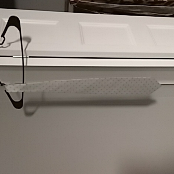 Fabio Fazio Silver with black 4 point star patterned Tie handmade 100% silk - Picture 2 of 6